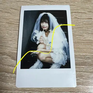 카노메 린 페로린 마쿠하리 의상 폴라로이드