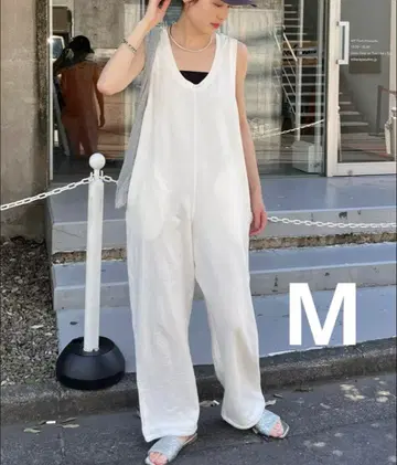 [ willow ] 슬라브 밑단 드로스트 올인원 M 사이즈 새상품급