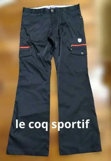 르꼬끄 스포르티브 블랙 지퍼 포켓 팬츠