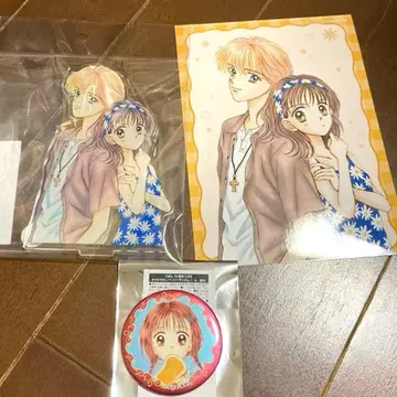 마멀레이드 보이 미키 유 아크릴 스탠드 브로마이드 캔뱃지 리본 카페