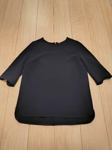 MUSE de Deuxieme Classe 상의