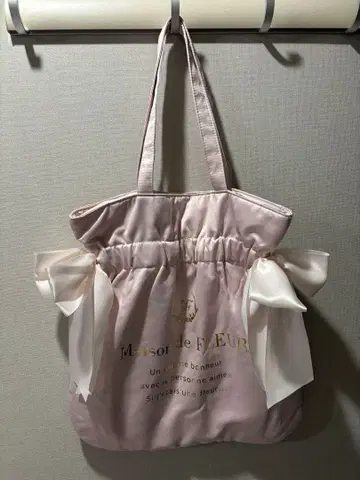 메종 드 플뢰르 토트백