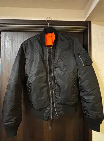 MA-1 플라이트 자켓 ALPHA INDUSTRIES M 사이즈