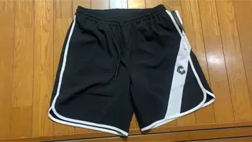 CRONOS 블랙 x 화이트 숏팬츠 38