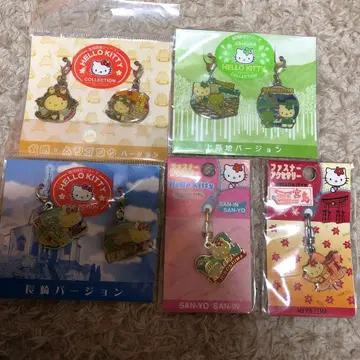 [ 지역 한정 ] 헬로키티 지퍼 참