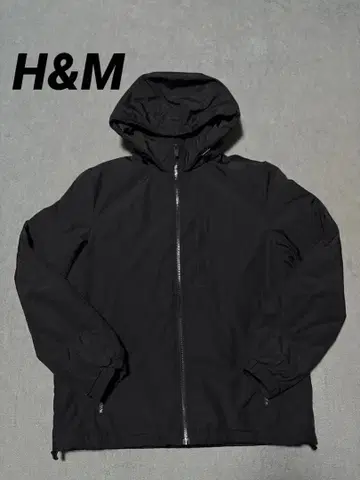 [ H&M ] 자켓 (테크 계열) 후드 부착 블랙 M 사이즈
