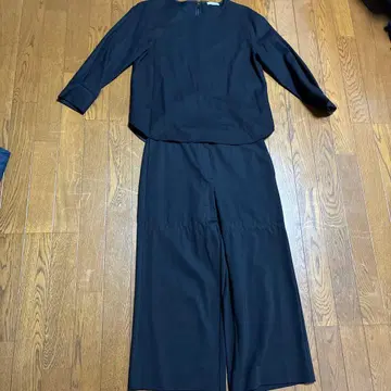 theory Luxe 블랙 울 팬츠 셋업