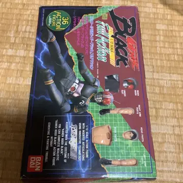 레트로 가면라이더 블랙 1/12 풀액션