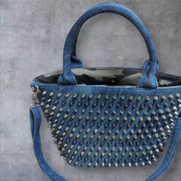 데님 스터드 토트백