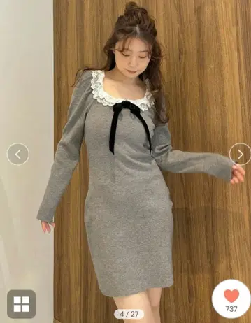 [ 미사용 새상품 ] 프릴 넥 니트 원피스