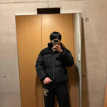 다운 자켓 블랙 [ 새상품급 ]