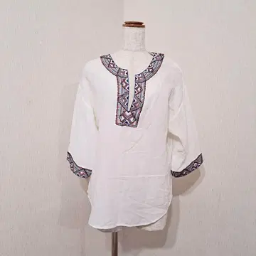 자라 베이직 7부 소매 티셔츠 튜닉 비침 비즈 자수