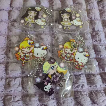 아이프리, 산리오 콜라보 가챠가챠 묶음 판매