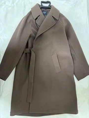 BEAMS 브라운 체스터 코트