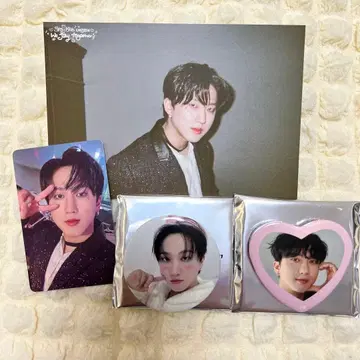 Stray Kids 창빈 전시회 엽서 F 캔뱃지 혜택 트레이딩 카드