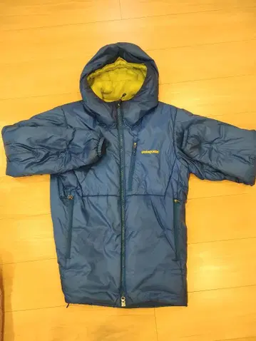 파타고니아 더스 파카 S 사이즈