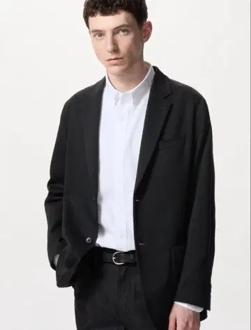 [새상품] UNIQLO 컴포트 2B 자켓