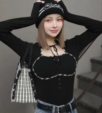 다리치 프론트 오픈 리브 니트탑