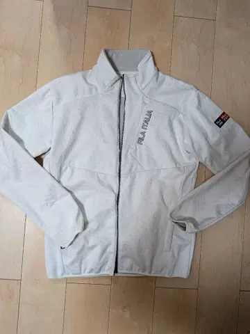 FILA 1911 화이트 집업 자켓