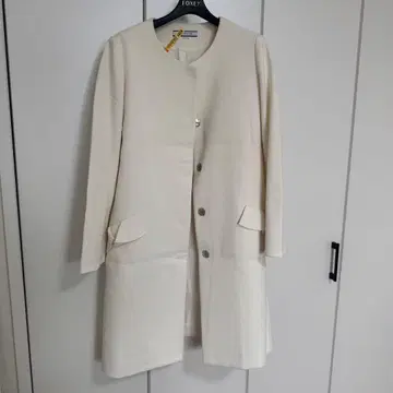 FOXY 화이트 롱 코트