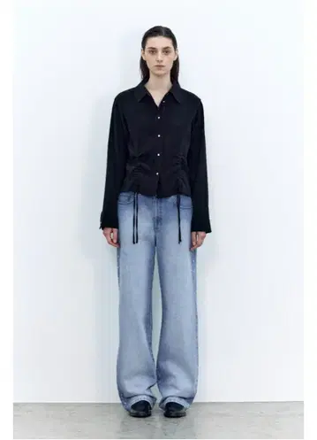 INSILENCE WOMEN 스터드 올 브러쉬 데님 BLUE (XS)