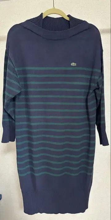 LACOSTE 보더 니트 원피스