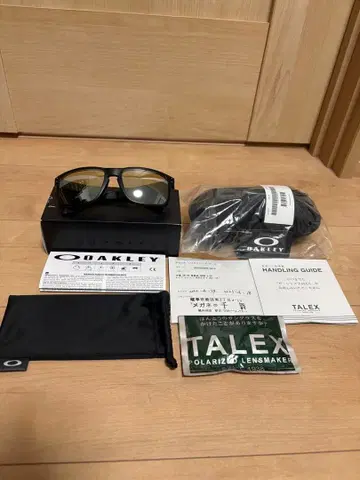 오클리 홀브룩+탈렉스 렌즈 이지 그린