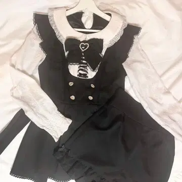 LIZLISA 프릴 스핀들 셋업 블랙 구제 의류