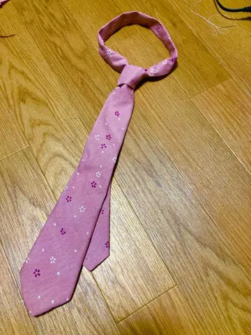벚꽃 넥타이