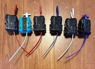 BEYBLADE X 베이블레이드X 런처 6개