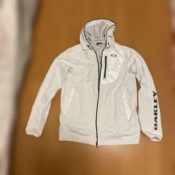 OAKLEY 후드 부착 화이트 자켓 후드티