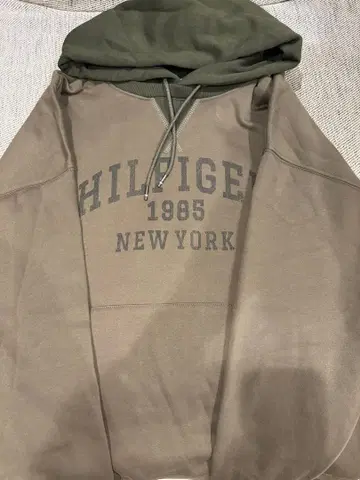 타미힐피거 후드티