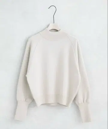 UNITED TOKYO 볼륨 슬리브 니트