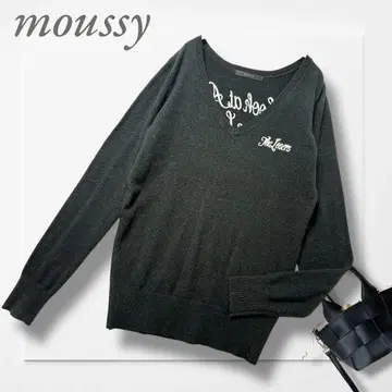 마우지 V넥 니트 블랙 자수 모드 스타일 스트릿 쿨 그런지