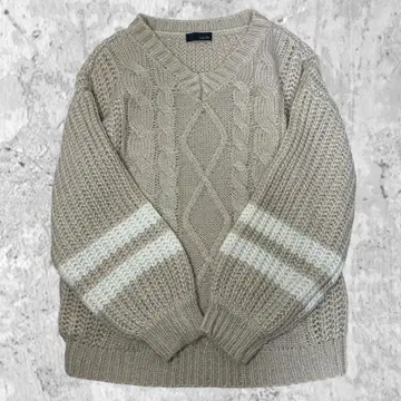 [ V넥 케이블 니트 스웨터 ] 입체 편직 V넥 스웨터 vintage