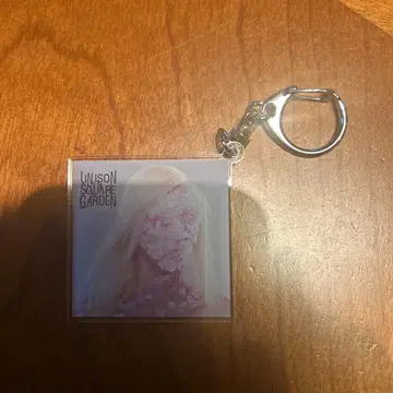 UNISON SQUARE GARDEN 가챠 벚꽃의 뒤 키링