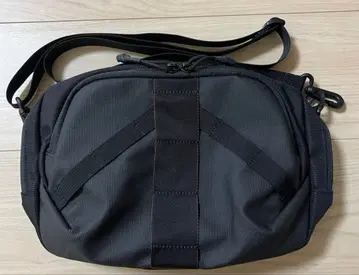 BRIEFING 바이퍼 숄더백