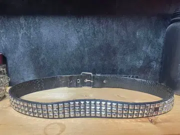 빈티지 가죽 스터드 벨트