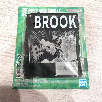 ONE PIECE BASE SHOP 브룩 아크릴 블록 참