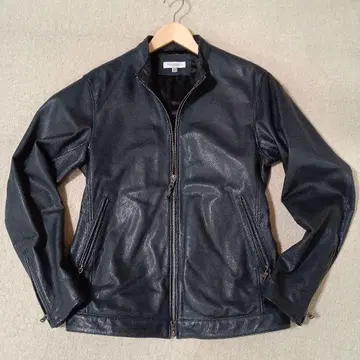 BEAUTY&YOUTH 다크 블루 가죽 자켓 L