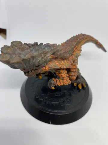 몬헌 피규어! 볼보로스 2종