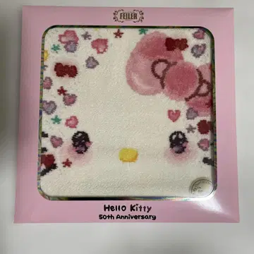 헬로키티 50주년 페이러 콜라보 손수건