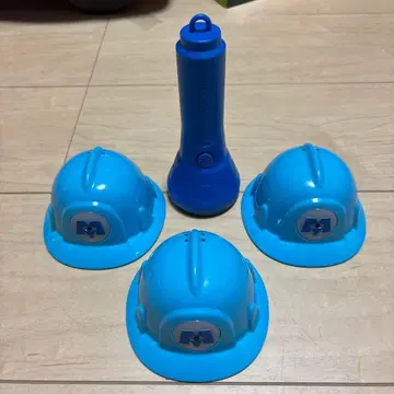 몬스터 주식회사 라이드 앤 고 시크 디즈니 헬멧 라이트