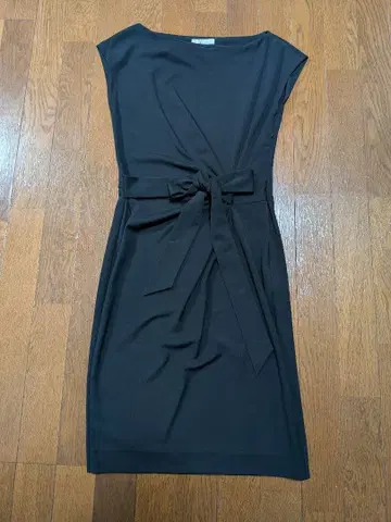 DVF STUDIO 블랙 슬리브리스 원피스 사이즈 4