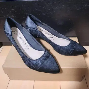 [ 새상품급 ] 블랙 스틸레토 펌프스 파티 포멀