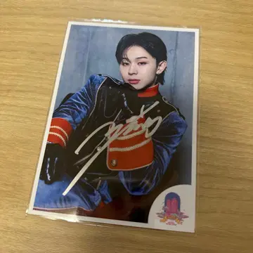 EIKU 생사진 사인 에비라이