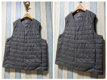 UNIQLO WARM PADDED 절개 충전솜 베스트 XL