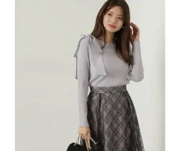 [ 미사용품 ] 프로포션 바디 드레싱 숄더 리본 리브 니트 블루