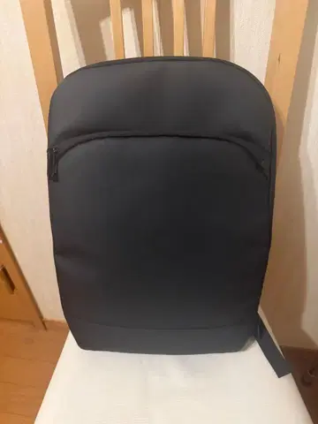 블랙 심플 백팩