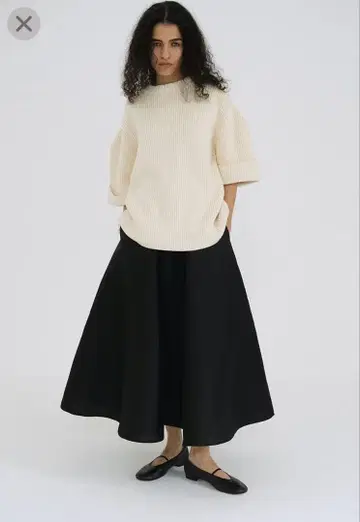 CLANE VOLUME FLARE SKIRT